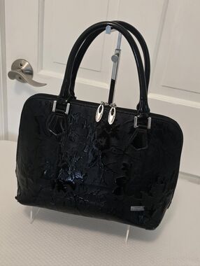 Serenade Beverly Hills Black Floral Embossed Patent Top-Handle Satchel, Classic